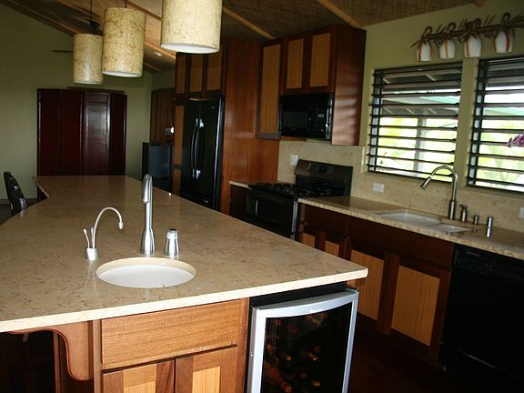 Main Kitchen 