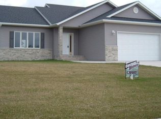 1114 20th Ave SE, East Grand Forks, MN 56721