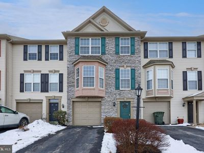 151 Chandler Dr, Red Lion, PA, 17356