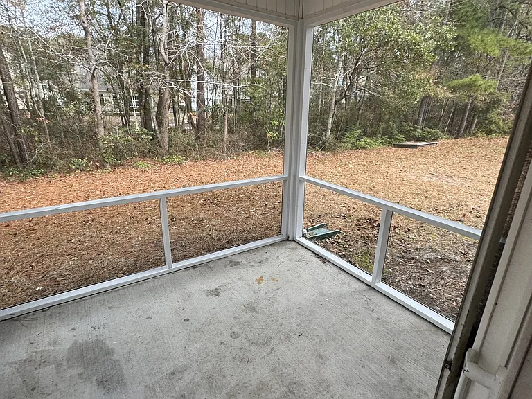 4529 Farm Lake Dr — Photo 22