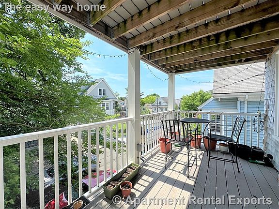 3rd image of 97 Yorktown St #2