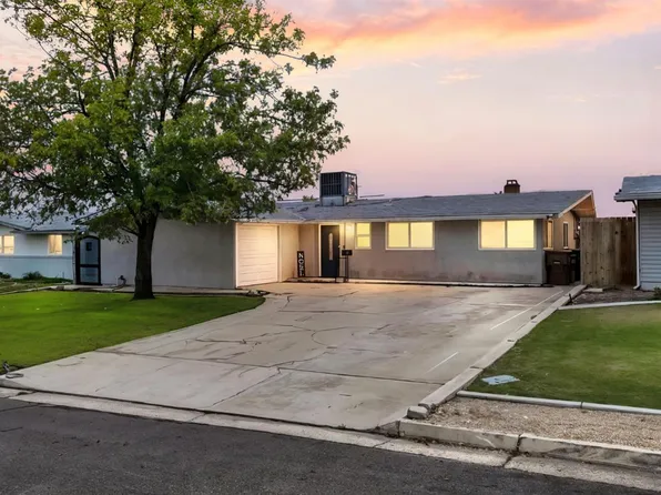 2804 Hollins St, Bakersfield, CA 93305