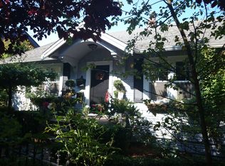 3011 11th Ave W, Seattle, WA 98119