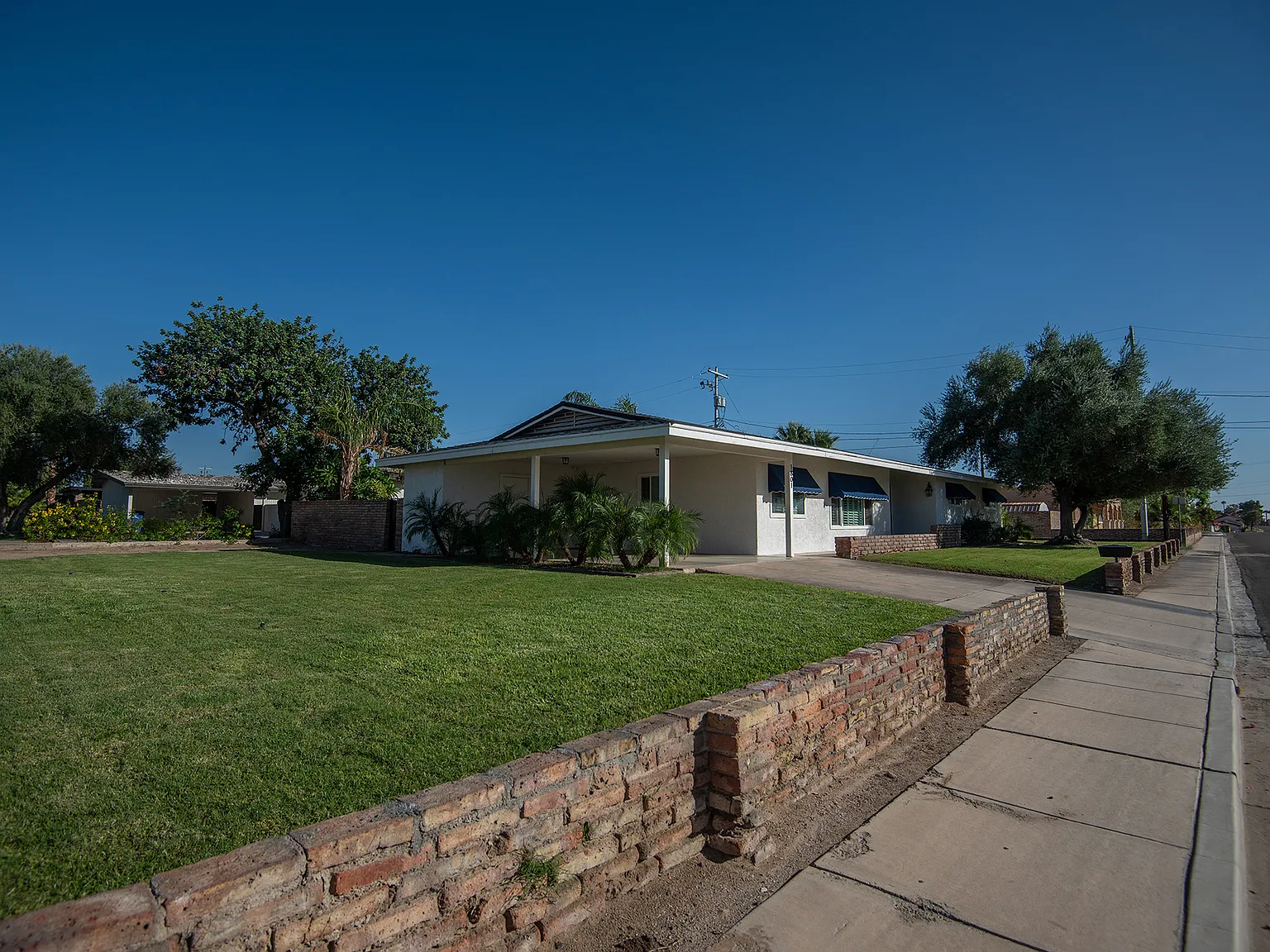 3 bed, 1608 sqft, $2,450 — Photo 3
