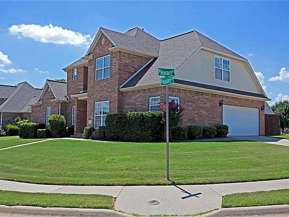 3rd image of 6101 W Pleasant Dr