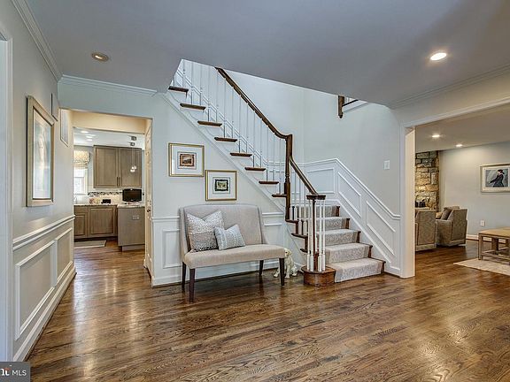 3rd image of 6308 Cameo Ct