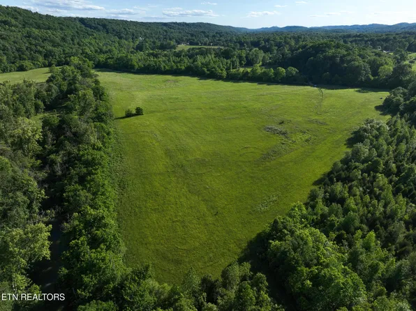 140 Indian Creek Ln, Oliver Springs, TN 37840