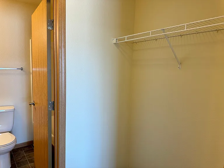 West Lake II Apartments — Photo 115