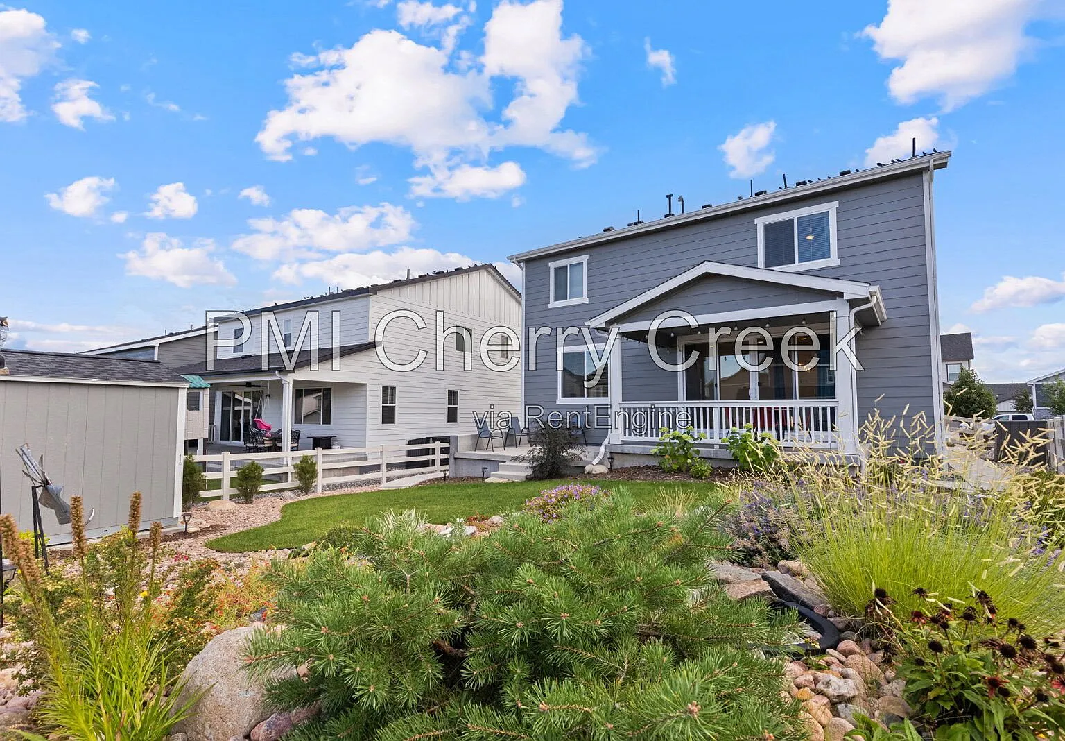 3 bed, 2.5 bath, 2100 sqft, $3,150 — Photo 1