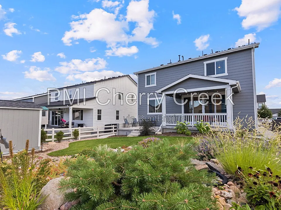 2595 Gray Wolf Pl