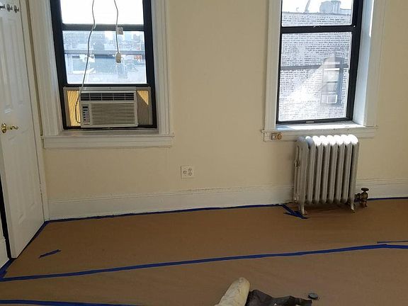 3rd image of 2308 Newtown Ave APT 4BE