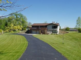 1460 Pebble Crk, Metamora, MI 48455