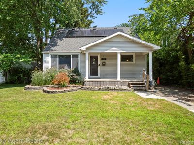 6318 Helen St, Garden City, MI, 48135