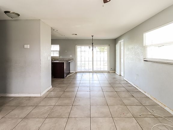 4th image of 4705 King Cole Blvd