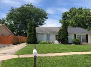 204A Laurel Dr, North Aurora, IL 60542