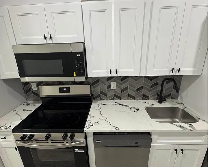 188 Lafayette St #103 — Photo 6