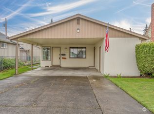 340 Douglas St, Longview, WA 98632