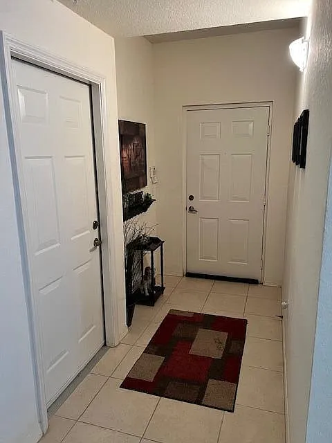 1 bed, 1.0 bath, 1051 sqft, $2,250 — Photo 3