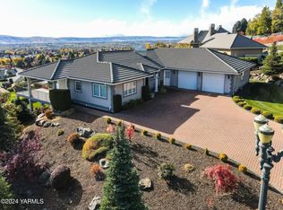 5800 Scenic Ridge Loop, Yakima, WA 98908