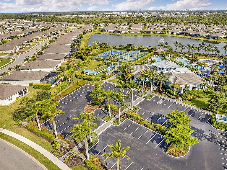 3391 Acapulco Cir — Photo 31