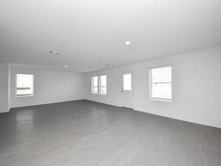 10410 Birds Nest Dr — Photo 29