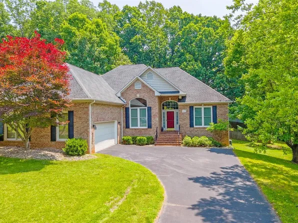 137 Marguerite Dr, Lynchburg, VA 24502