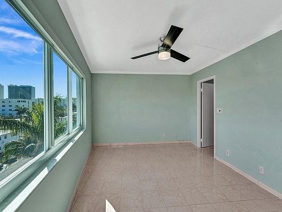 5th image of 720 Bayshore Dr APT 504