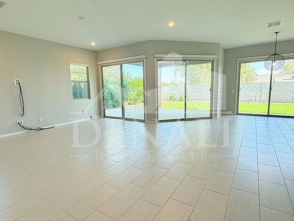 3rd image of 1153 E Nolan Pl