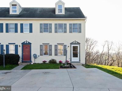 201 Heatherwood Dr, Ephrata, PA, 17522
