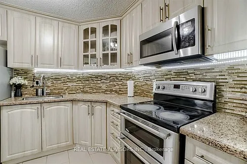 41 Markbrook Ln #1203 Photo 1