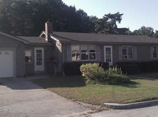 31 Ray Ave, Woonsocket, RI 02895