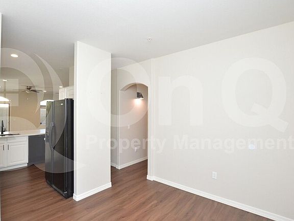 5th image of 2402 E 5th St Unit 1396