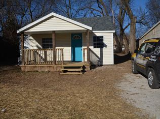 2615 W Page St, Springfield, MO 65802