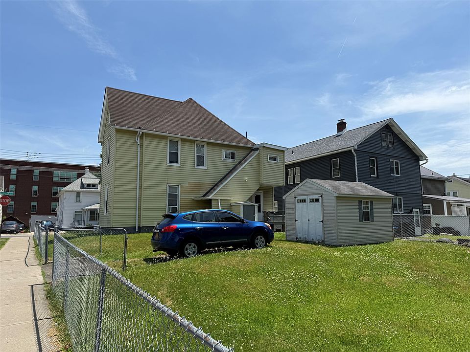 2nd image of 95 Moeller St