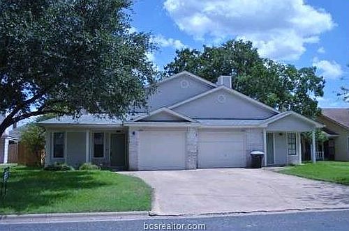 2nd image of 638 San Mario Ct
