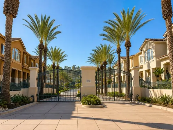 910 Camino De La Reina Unit 49, San Diego, CA 92108