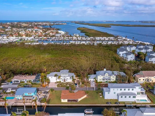 780 Jungle Queen Way, Longboat Key, FL 34228