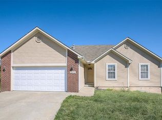 5401 Larson Ave, Kansas City, MO 64133