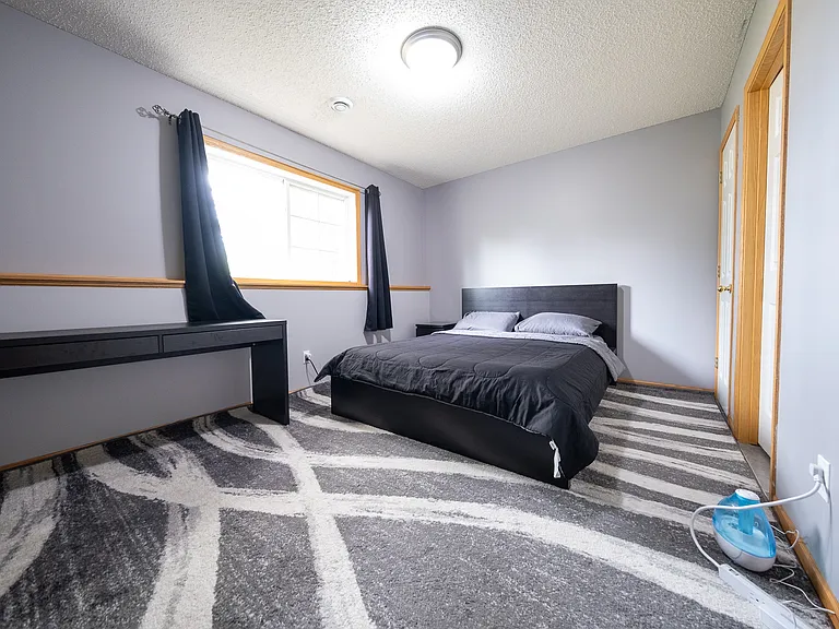 710 Village Pkwy — Photo 22