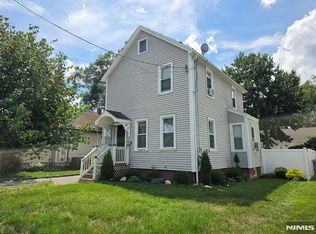 316 William St, New Milford, NJ 07646