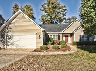 4141 Oakton Ridge Ct, Matthews, NC 28105
