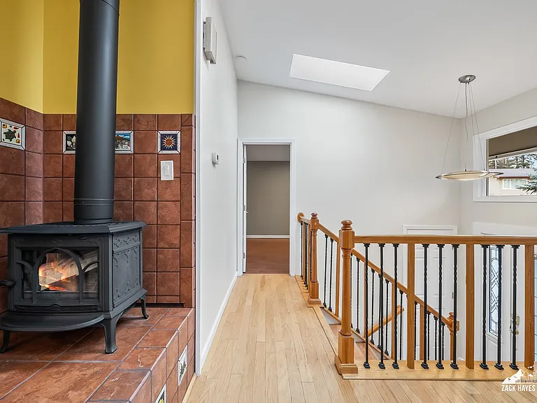 3868 Shannon Cir — Photo 18