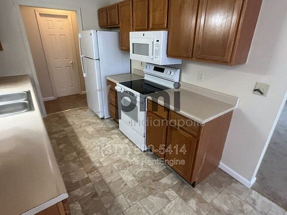 4th image of 6347 N Jaccob Ct