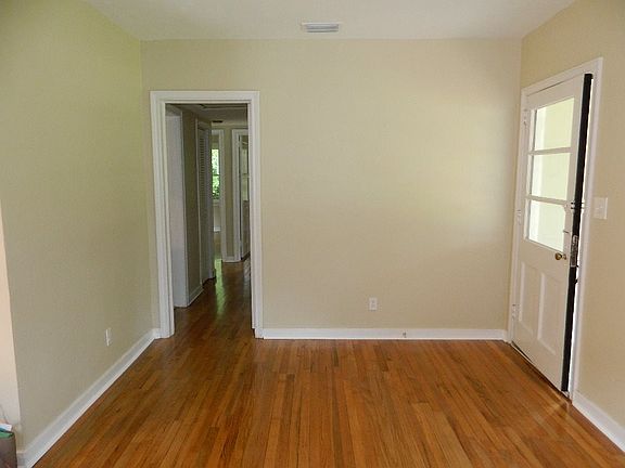 5th image of 603 Truett Dr