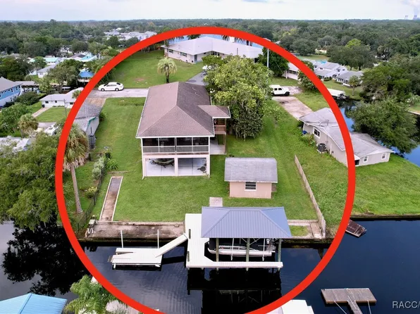 3911 N Nokomis Point, Crystal River, FL 34428