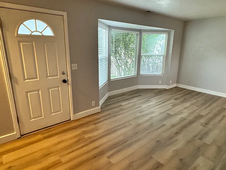 415 E 7415 S #A — Photo 12