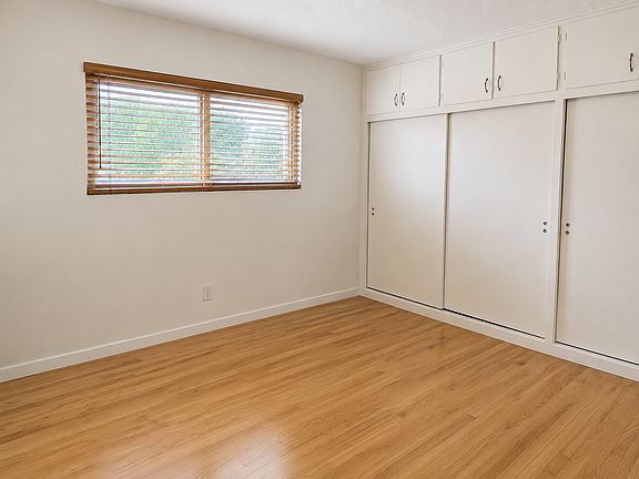 5th image of 4748 Muscatel Ave
