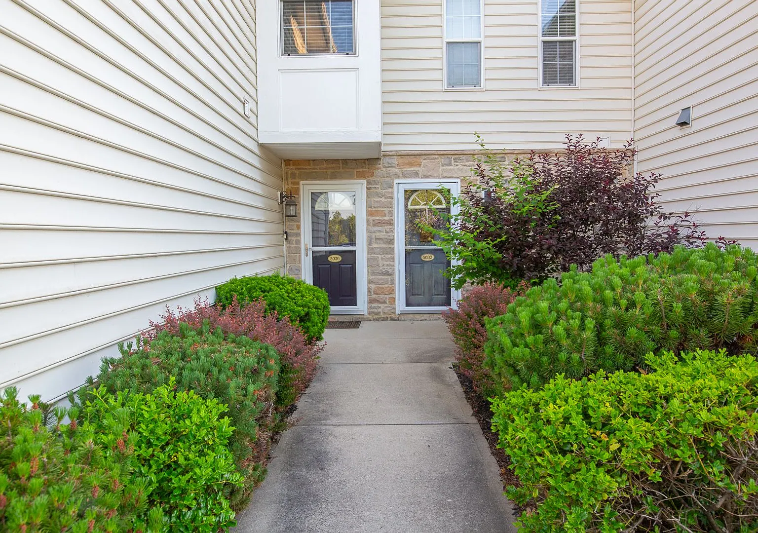 5036 Ivyvine Blvd — Photo 2