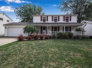 15 Beaumont Dr, Amherst, NY 14228