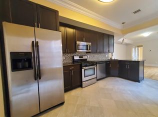 377 Baldwin Ave APT 1B, Jersey City, NJ 07306